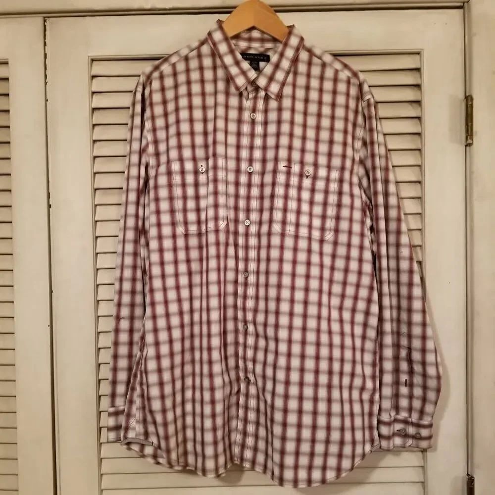 Banana Republic Plaid Button Up Grey Maroon XL